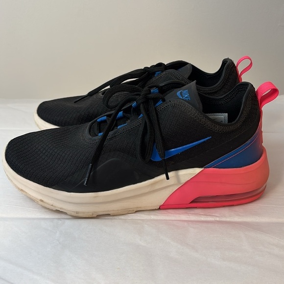 Nike Air Max Motion 2 Black Hyper Pink Women Size 8.5 Running Gym Workout Shoe - Picture 4 of 9